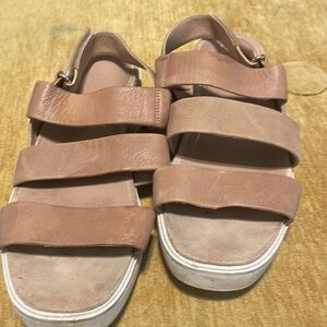 Vionic Women's Sandals - Blush and White